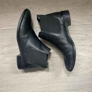 Topshop Chelsea boots